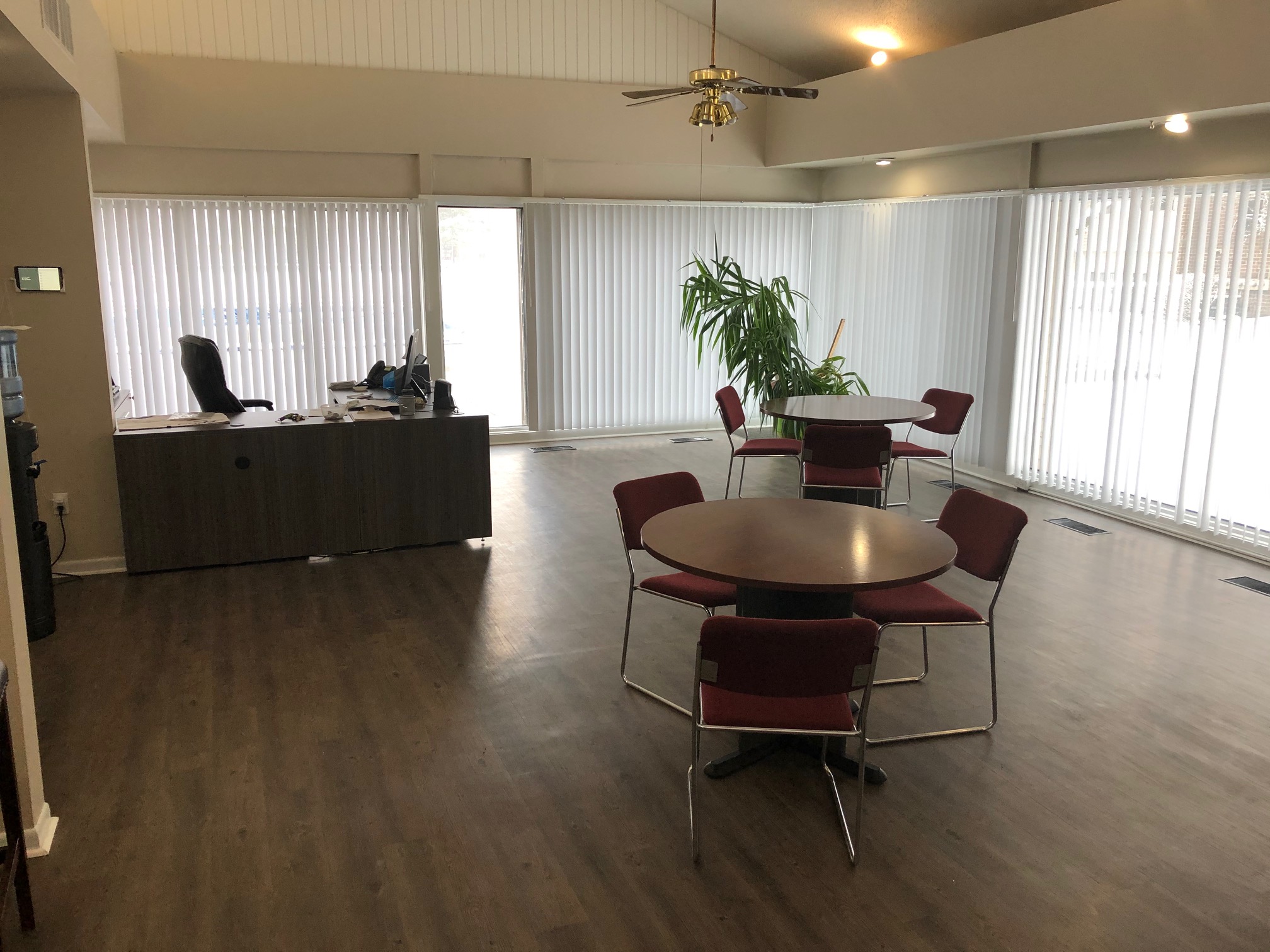 Clovertree Apartments office in Flint Michigan